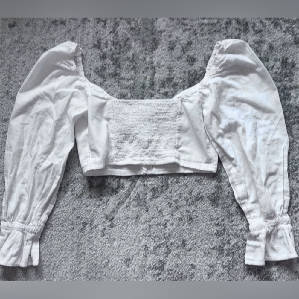 NWT urban outfitters 100% cotton long sleeve white blouse Size: Large - Picture 3 of 5